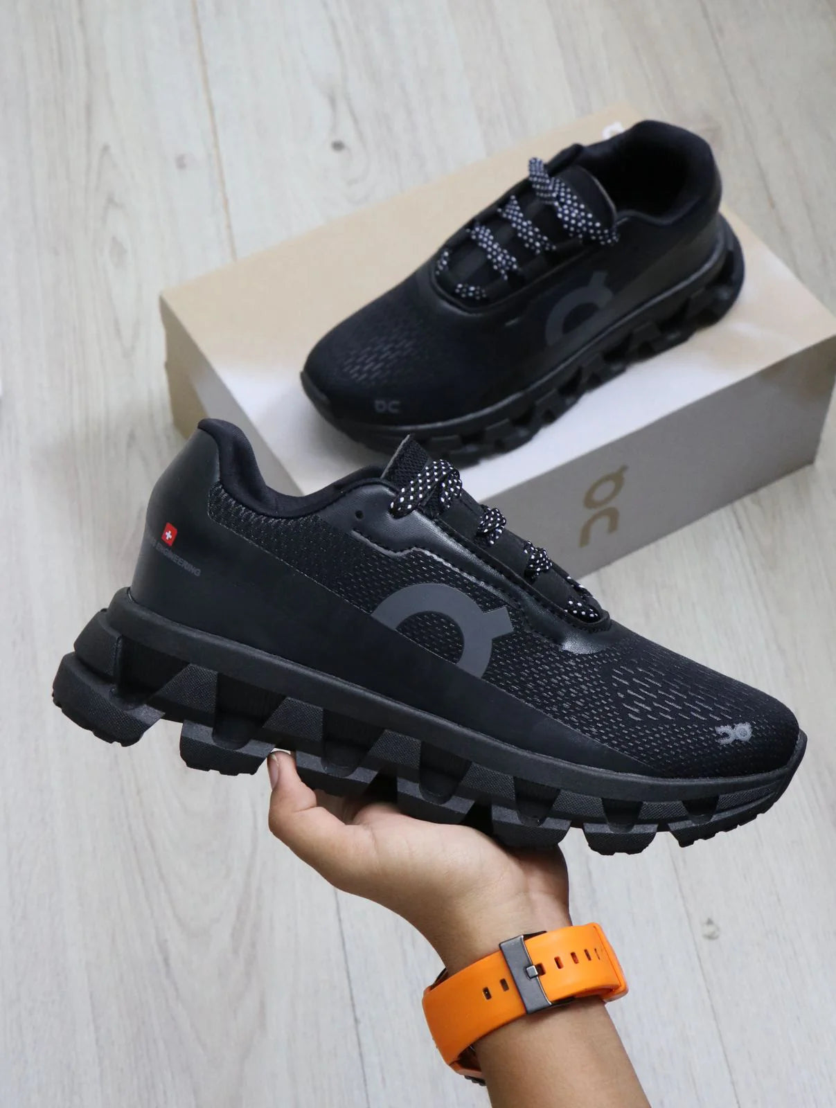 ⚡🔥 Siente la Energía en Cada Paso: Deportivo On Running Unisex Y12 👟✨